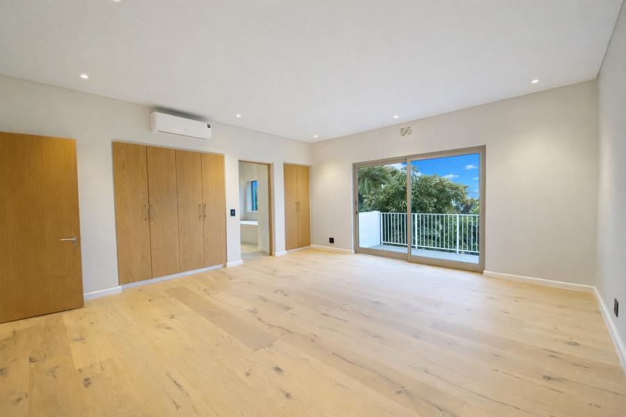 5 Bedroom Property for Sale in Camps Bay Western Cape